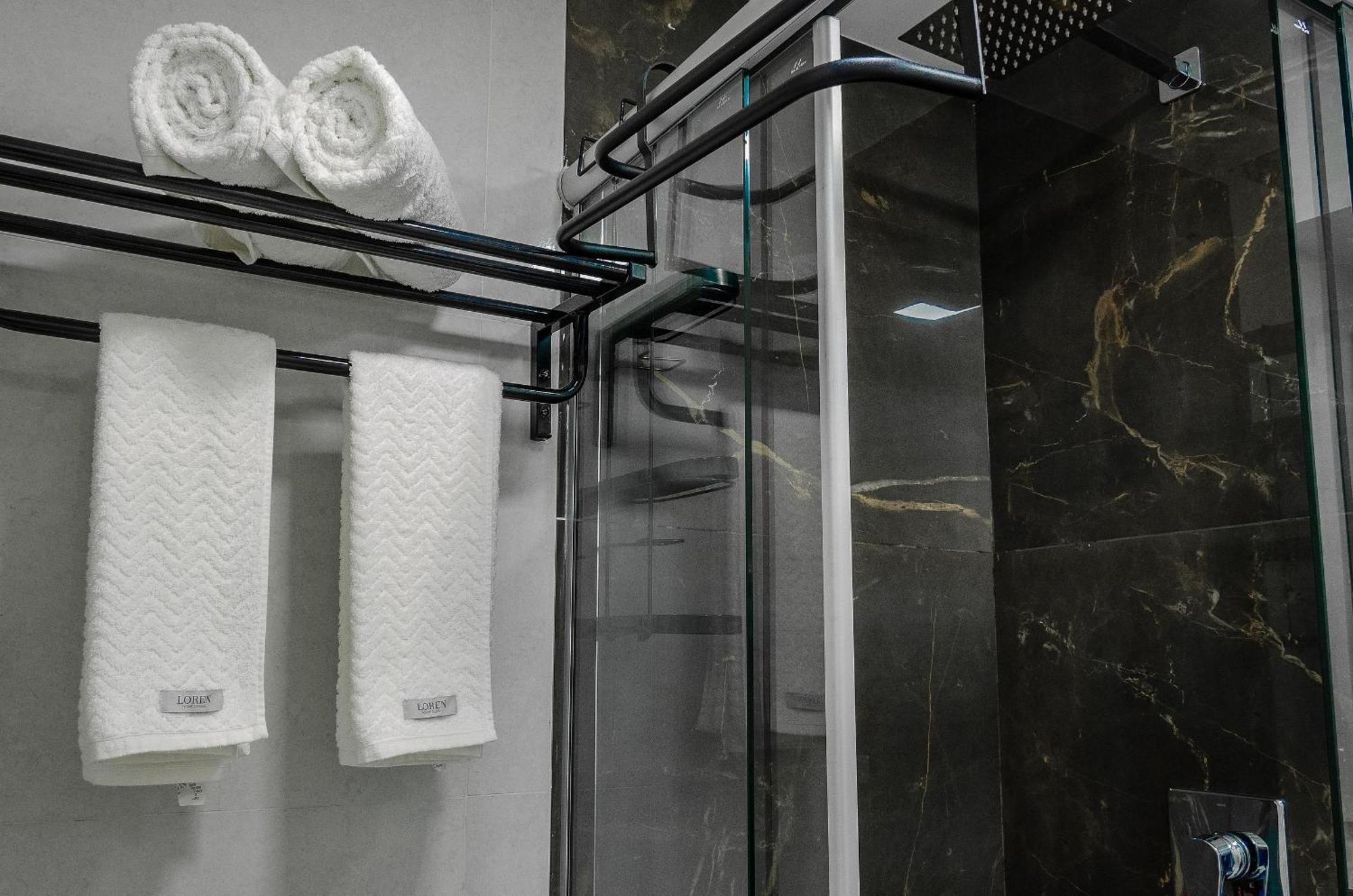 Pe Na Areia Com Piscina, Wifi E Estacionamento Em Ponta Negra