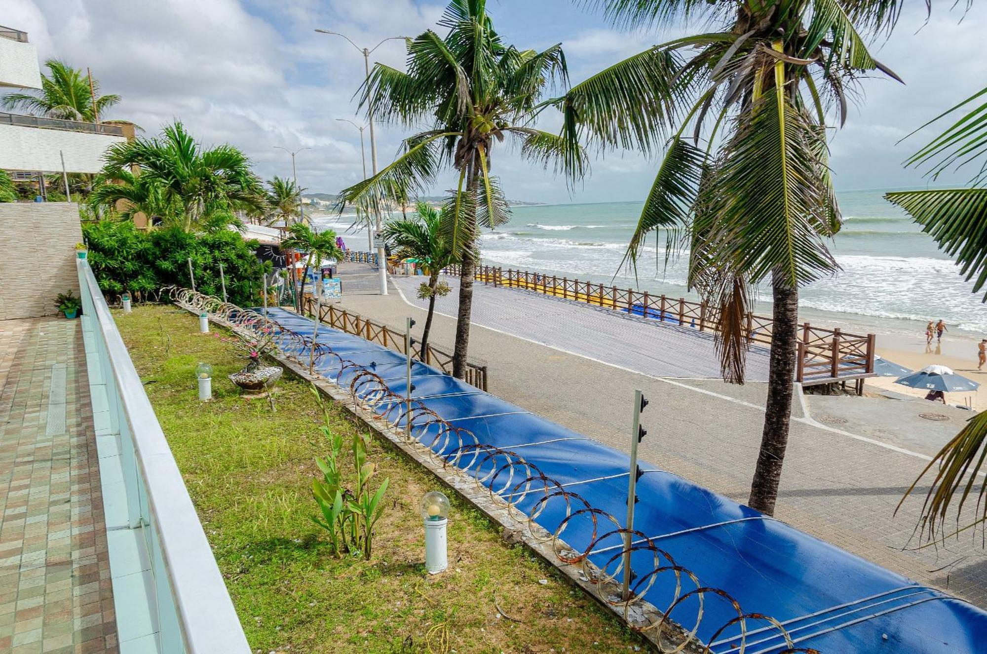 Pe Na Areia Com Piscina, Wifi E Estacionamento Em Ponta Negra 4* Natal